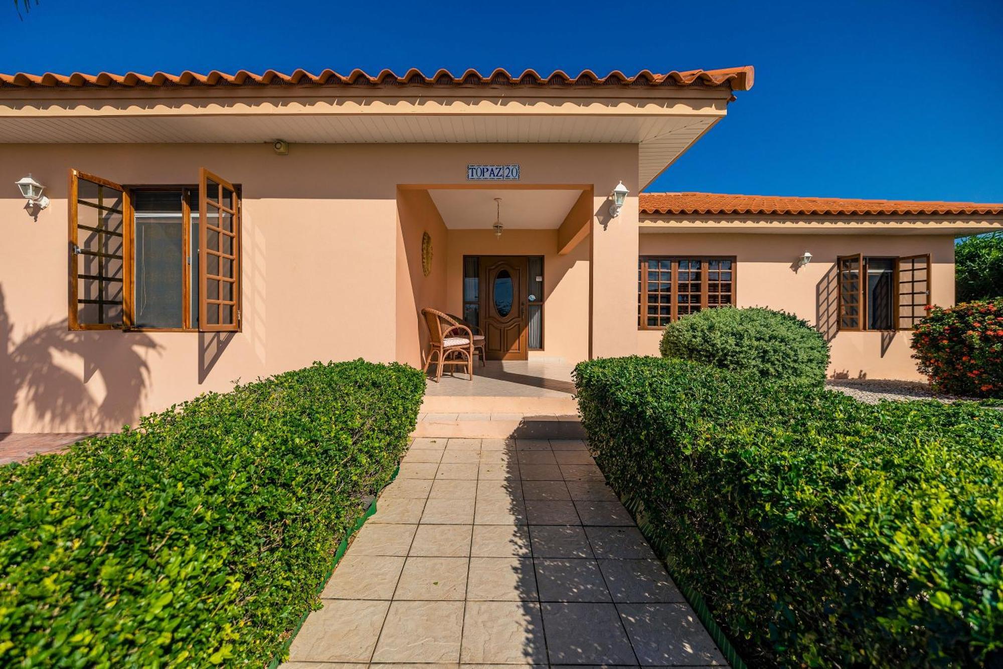 Sunrise Villa Is Gorgeous For Daily Views Of Sunrises And Sunsets Palm Beach Екстер'єр фото