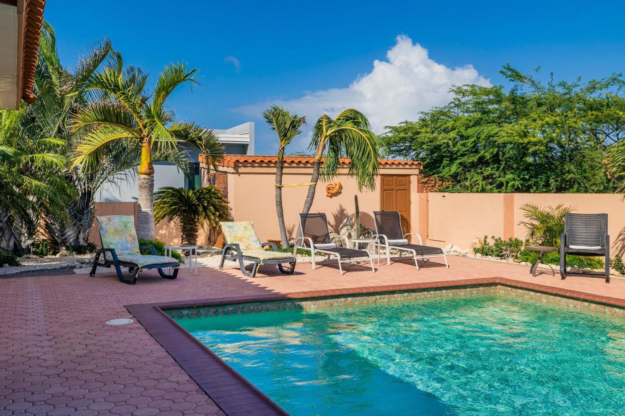 Sunrise Villa Is Gorgeous For Daily Views Of Sunrises And Sunsets Palm Beach Екстер'єр фото